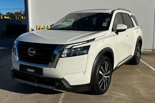 2023 Nissan Pathfinder Ti-L R53