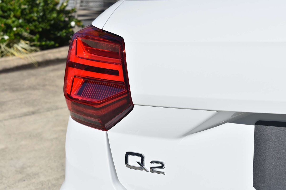 2024 Audi Q2 40 TFSI S line GA