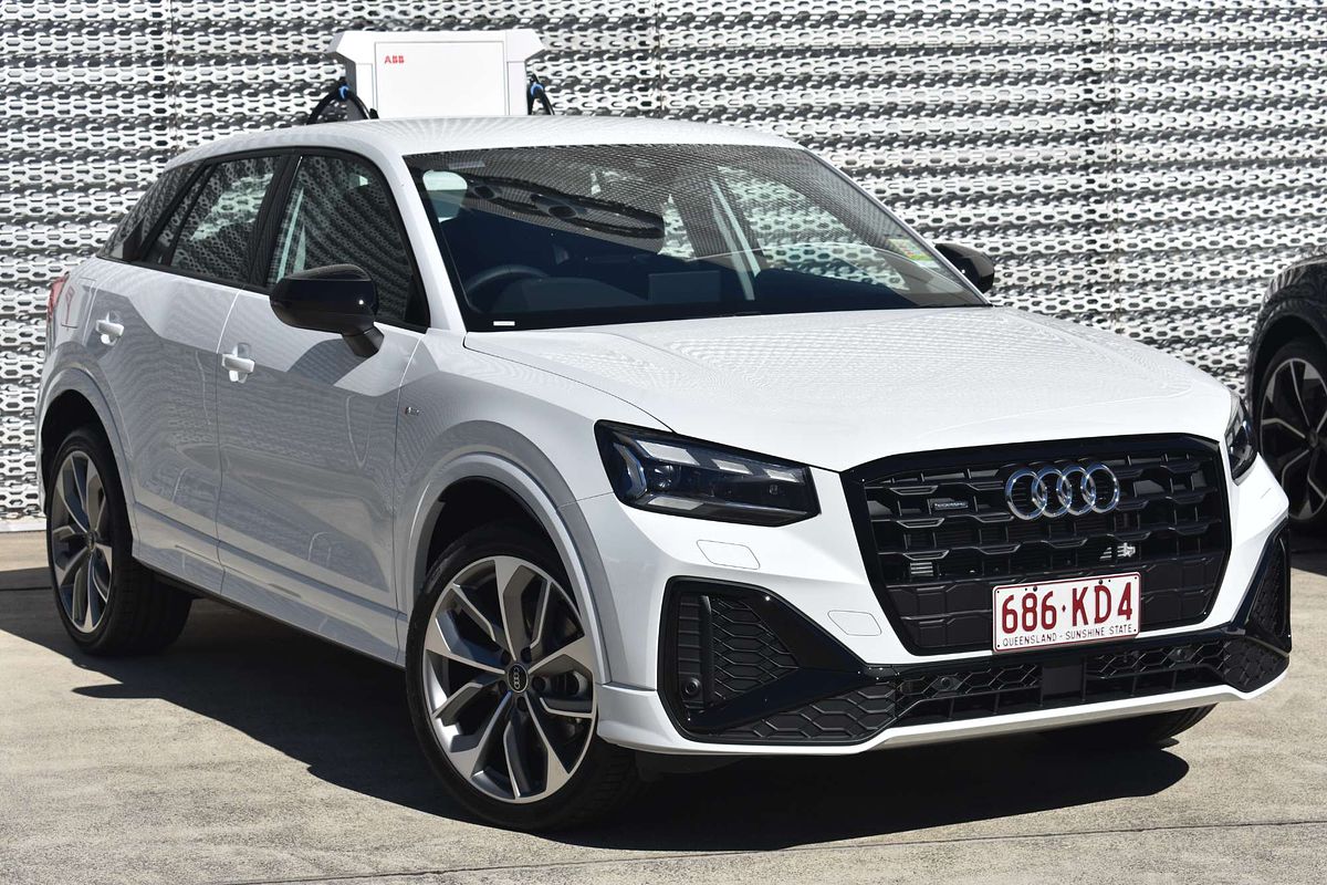 2024 Audi Q2 40 TFSI S line GA