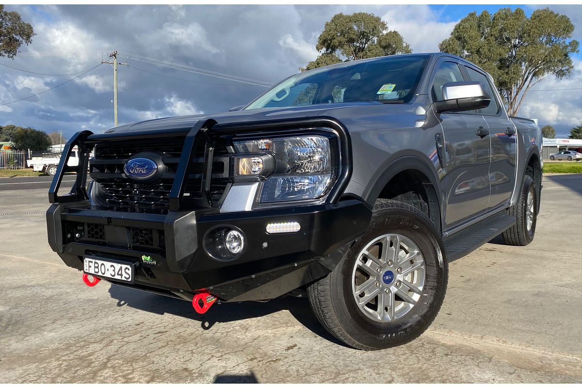 2022 Ford Ranger XLS  4X4 2.0L