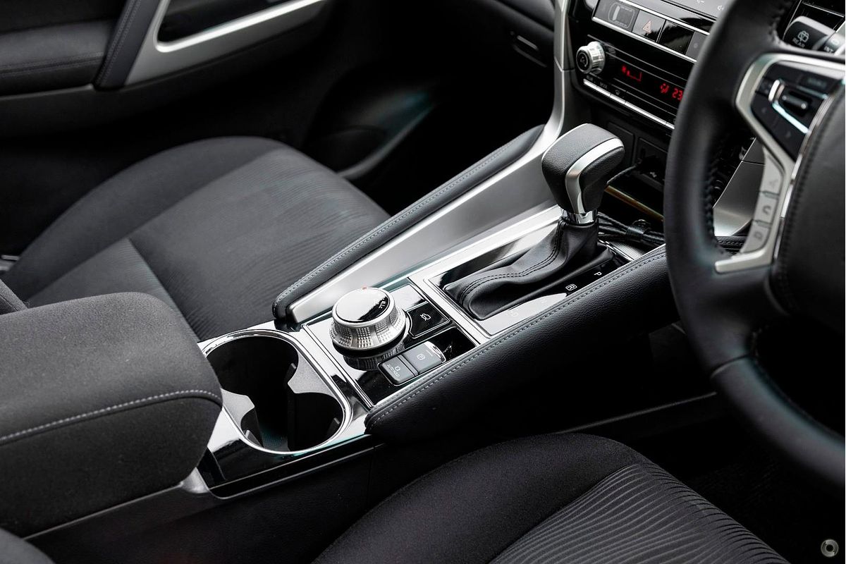 2023 Mitsubishi Pajero Sport GLX QF