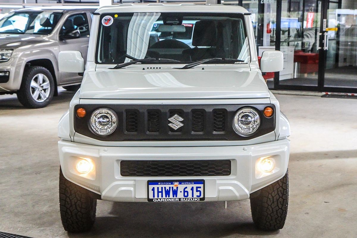 2023 Suzuki Jimny GLX GJ