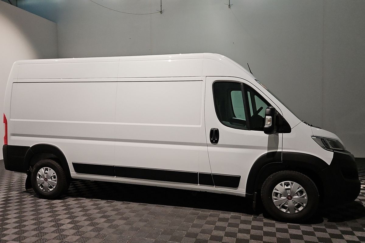 2024 Fiat Ducato Series 9 LWB