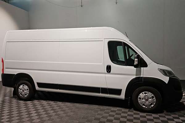 2024 Fiat Ducato Series 9 LWB
