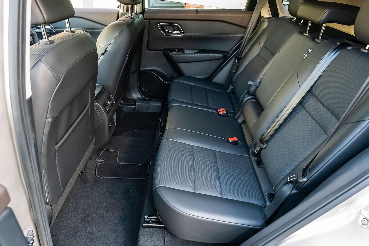 2024 Nissan X-TRAIL N-TREK T33