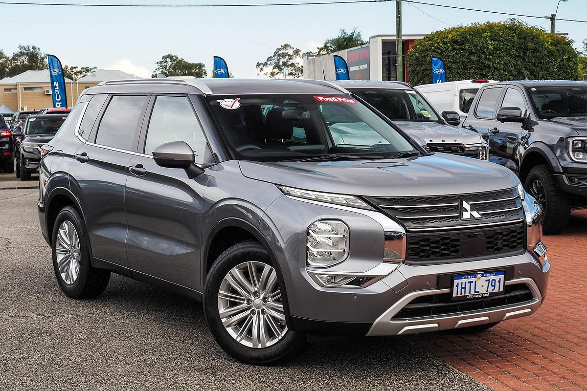 2022 Mitsubishi Outlander LS ZM