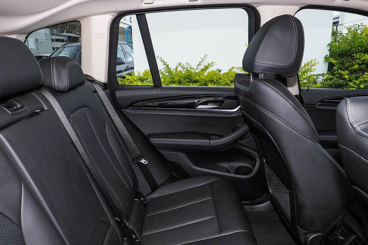 2022 BMW X3 sDrive20i G01 LCI