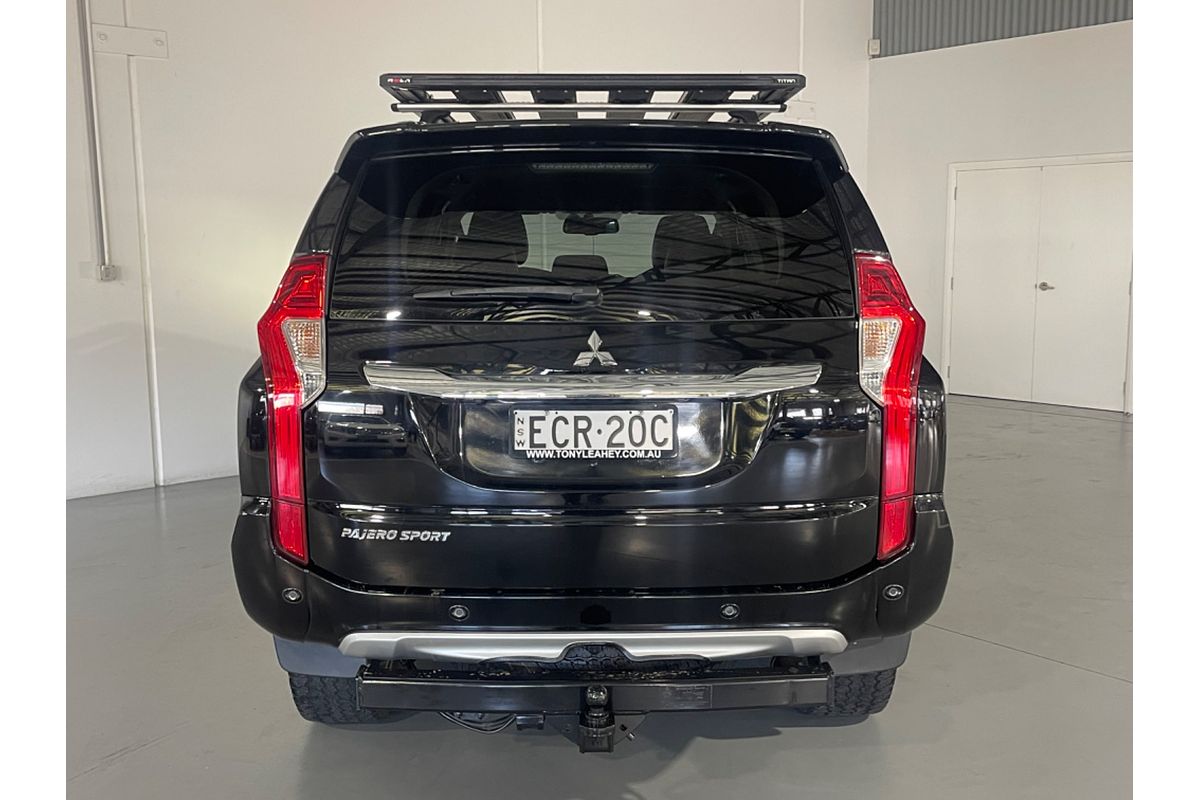 2019 Mitsubishi Pajero Sport Black Edition QE