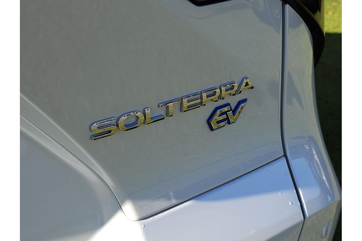 2024 Subaru Solterra AWD Touring E1-1