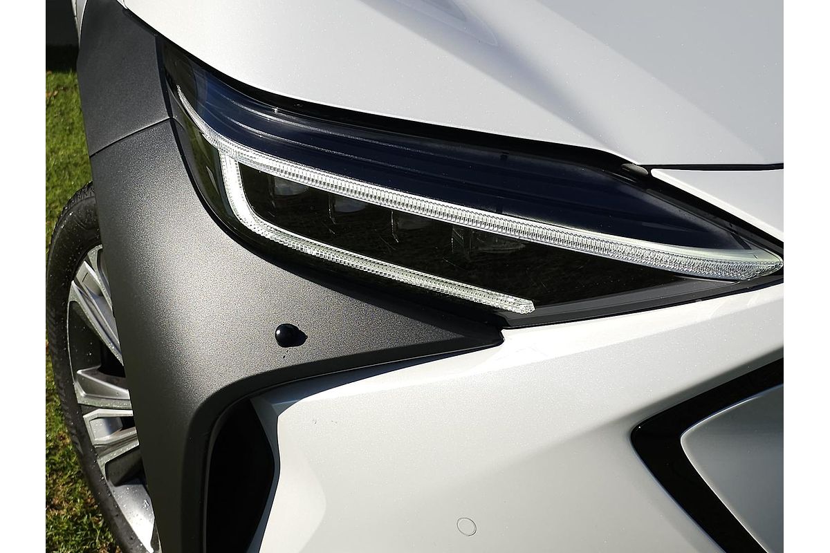 2024 Subaru Solterra AWD Touring E1-1