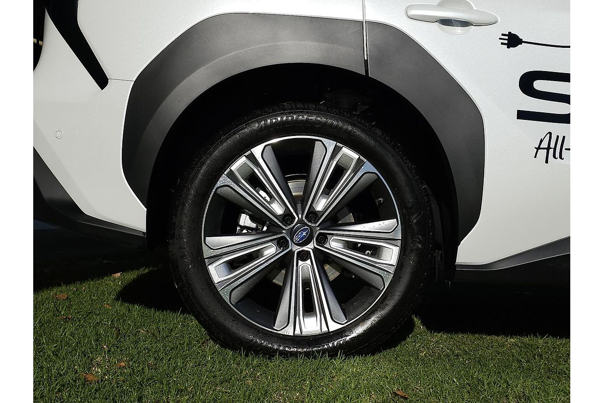 2024 Subaru Solterra AWD Touring E1-1
