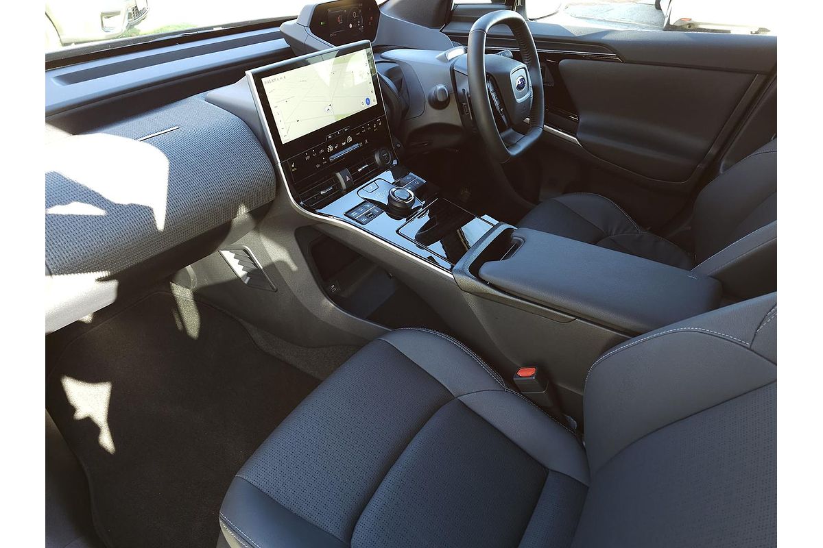 2024 Subaru Solterra AWD Touring E1-1
