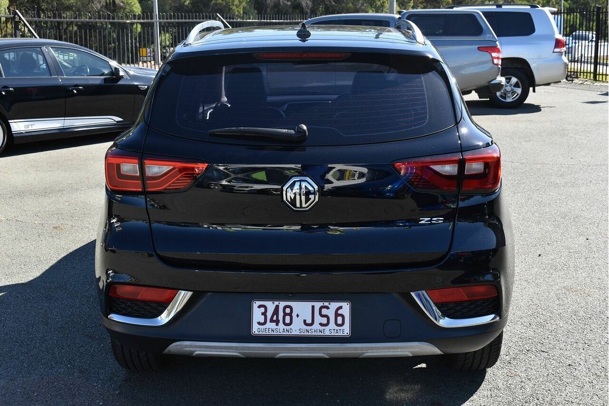 2018 MG ZS Essence AZS1