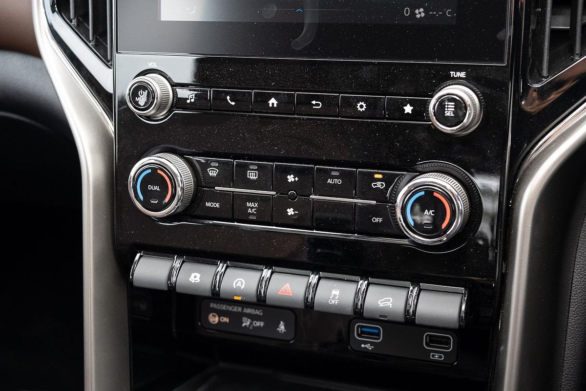 2023 Mahindra Scorpio Z8L