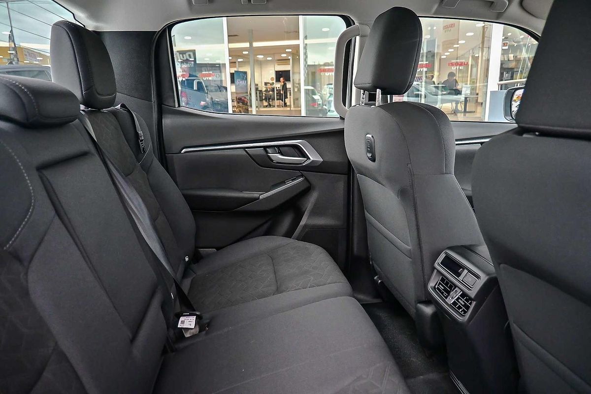 2024 Isuzu D-MAX LS-M 4X4