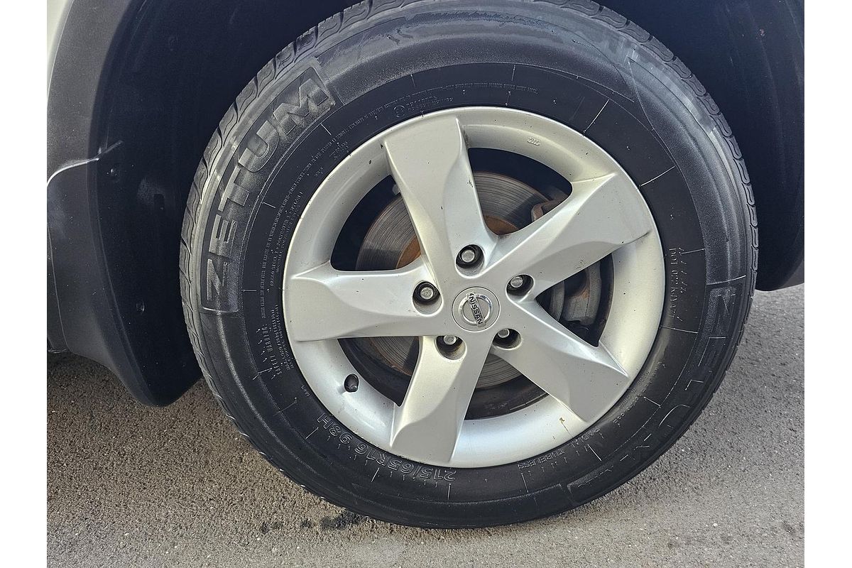 2013 Nissan Dualis ST J10 Series 3