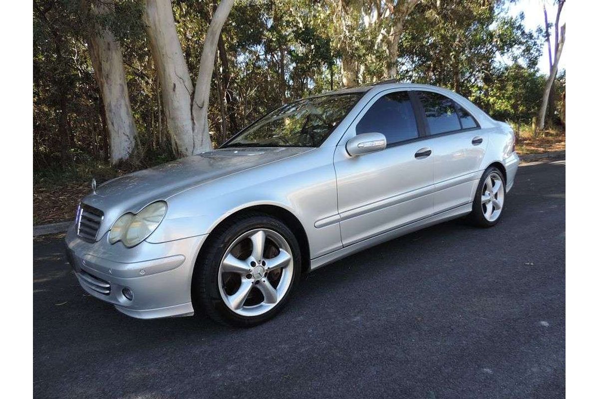 2006 Mercedes-Benz C180