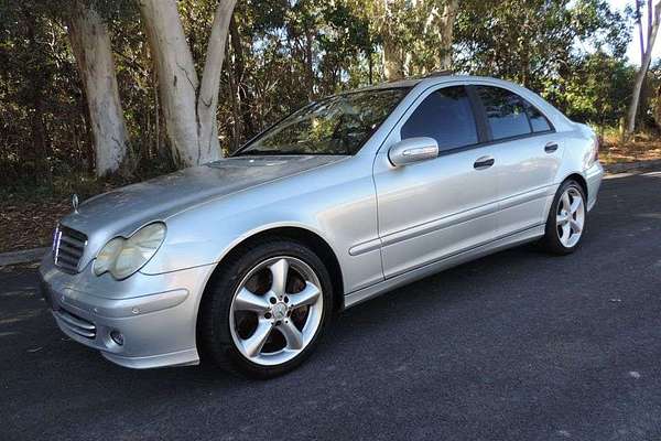 2006 Mercedes-Benz C180