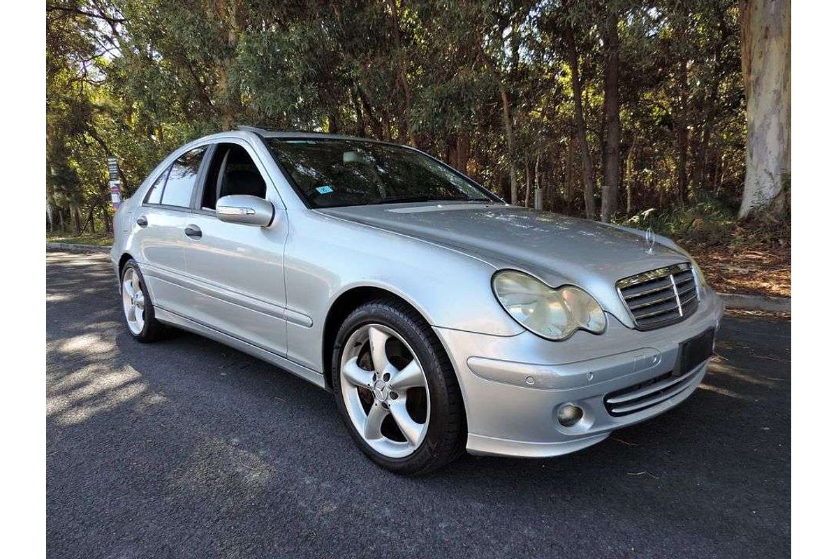 2006 Mercedes-Benz C180