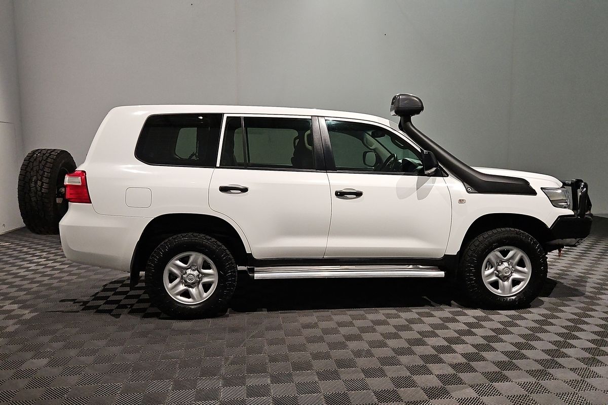 2017 Toyota Landcruiser GX VDJ200R