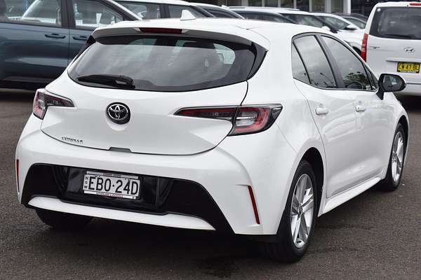 2018 Toyota Corolla Ascent Sport MZEA12R