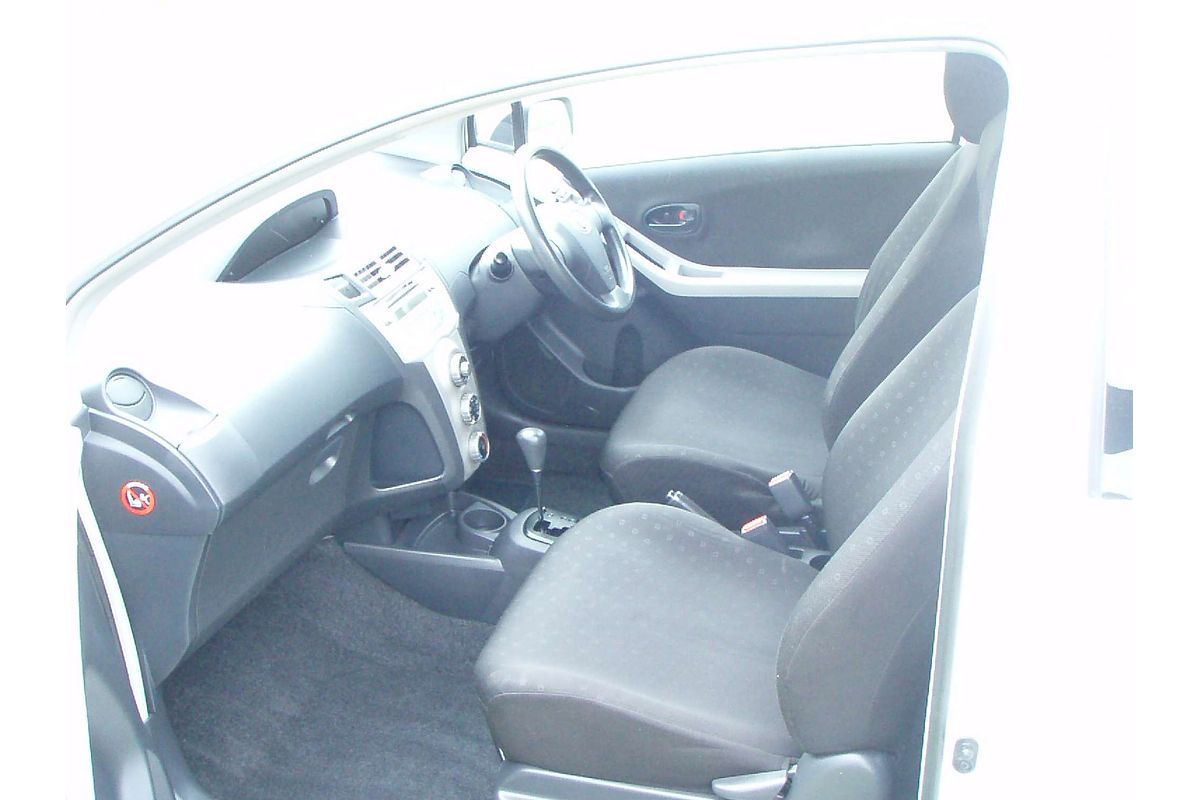 2007 Toyota Yaris YR NCP90R