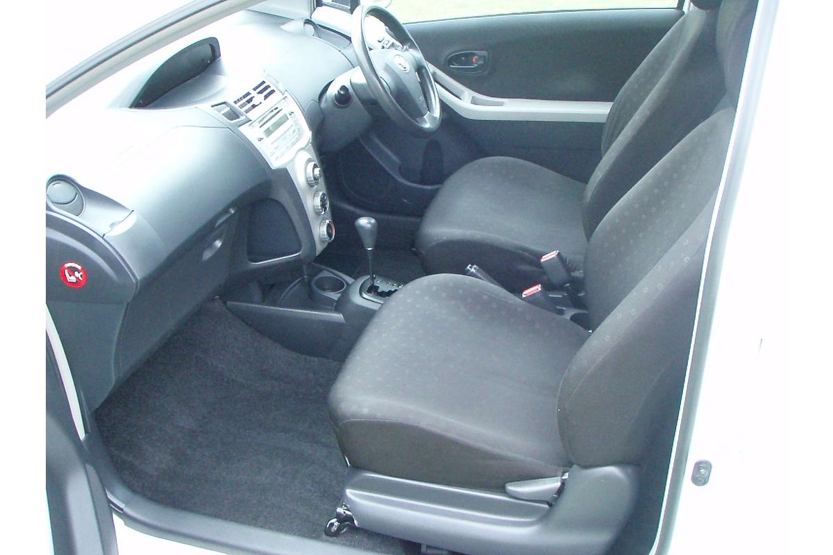 2007 Toyota Yaris YR NCP90R
