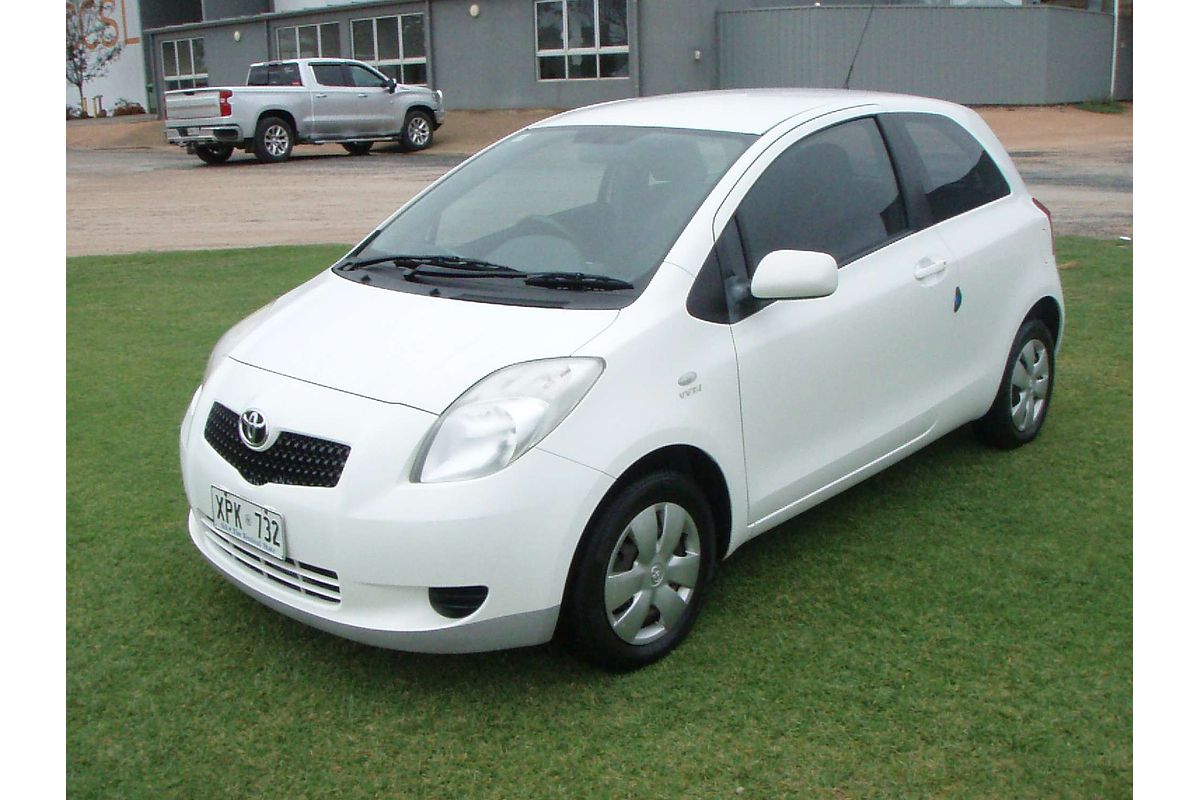 2007 Toyota Yaris YR NCP90R