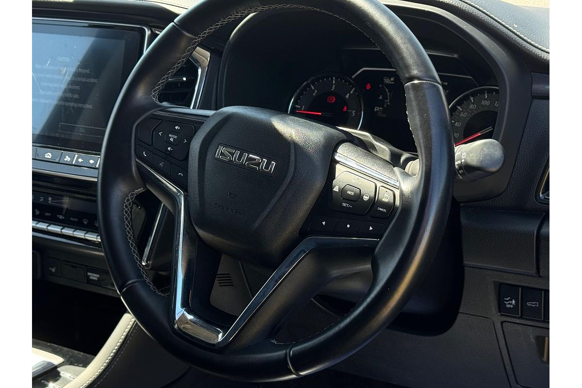 2023 Isuzu MU-X LS-T