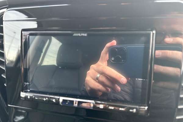 2023 Isuzu MU-X LS-T