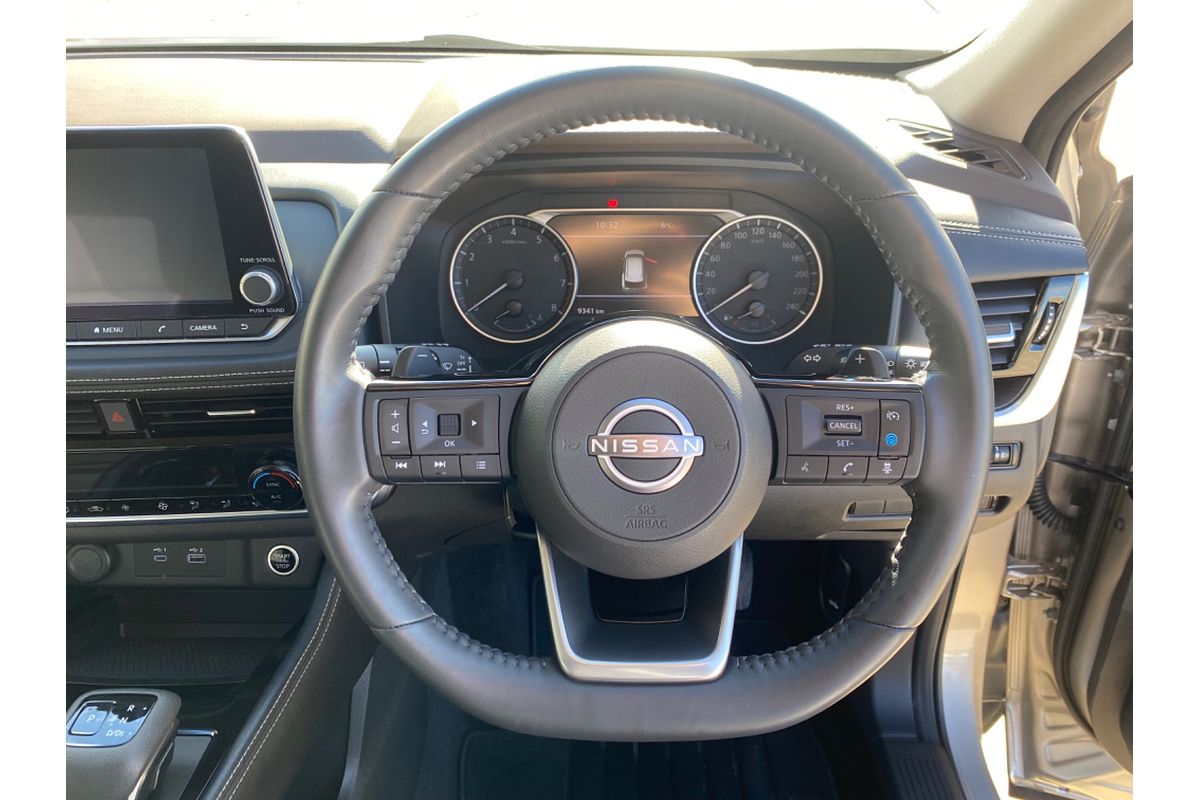 2022 Nissan X-TRAIL ST-L T33