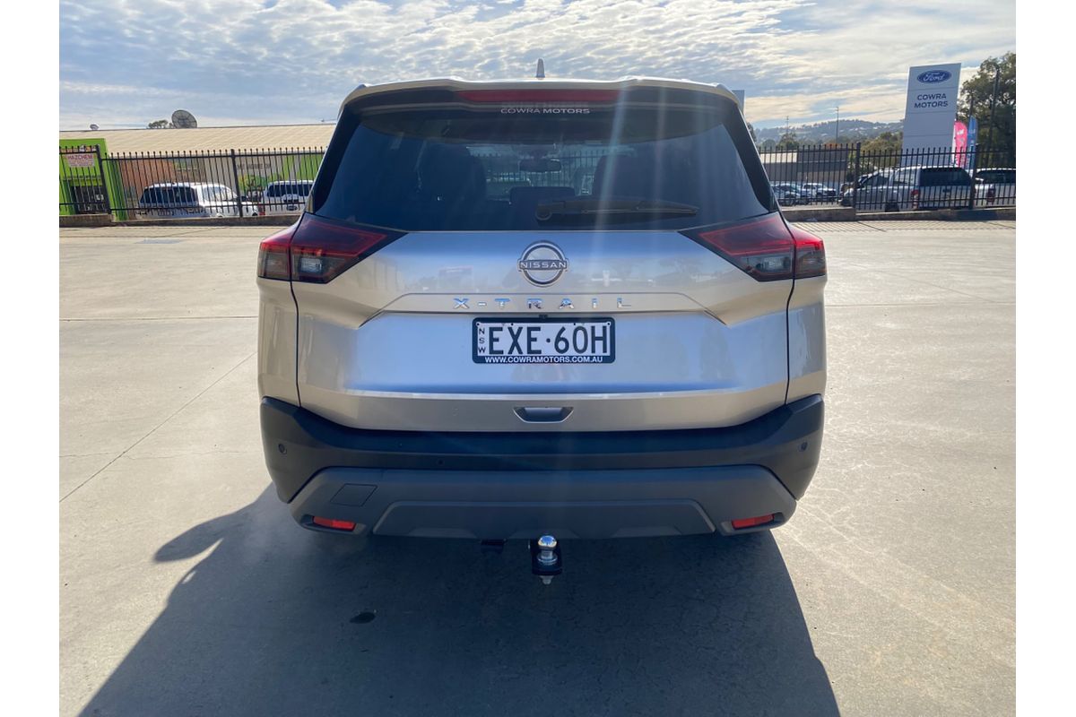 2022 Nissan X-TRAIL ST-L T33