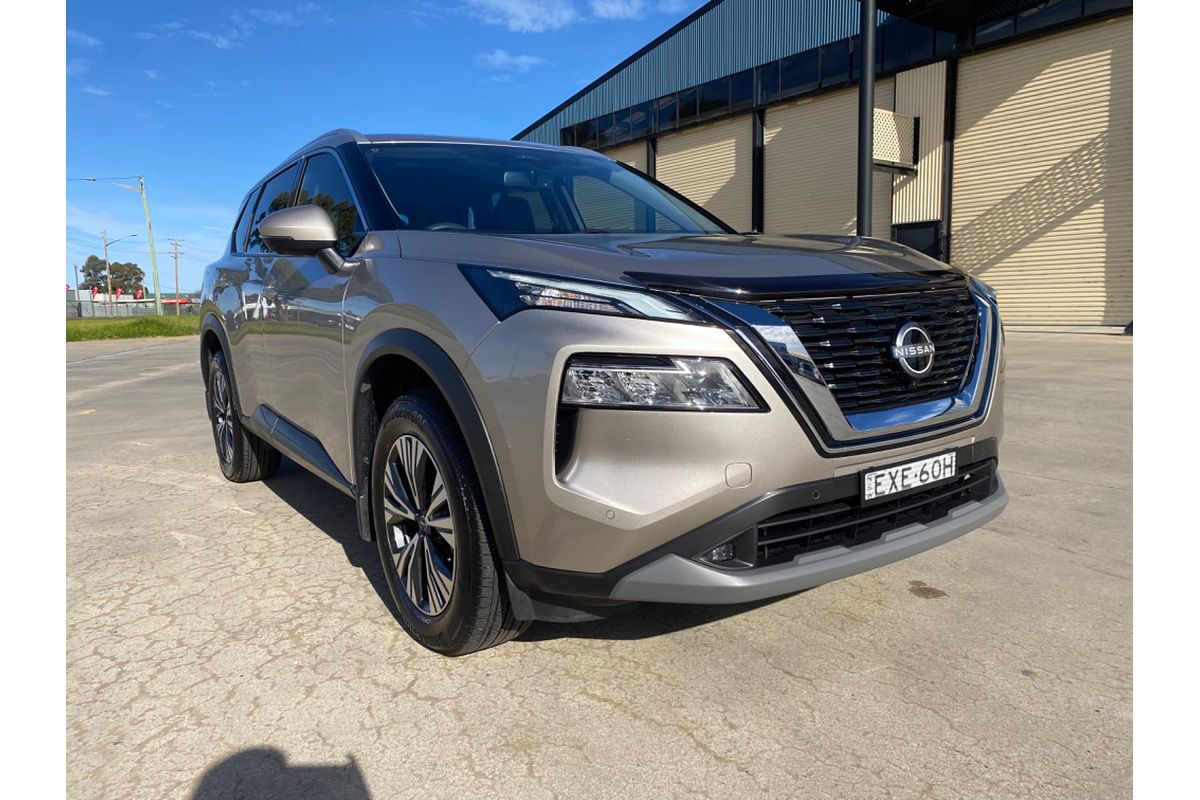 2022 Nissan X-TRAIL ST-L T33