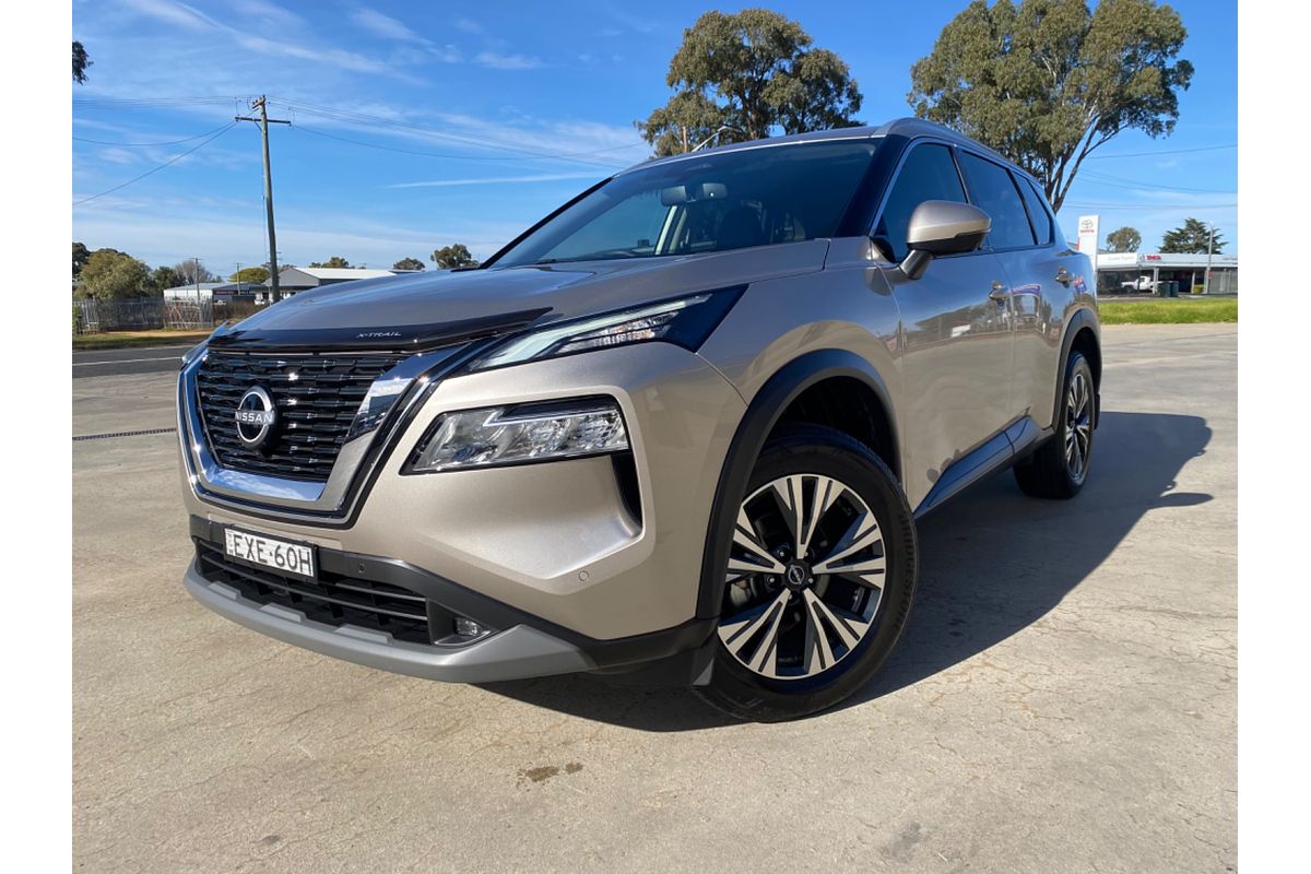 2022 Nissan X-TRAIL ST-L T33