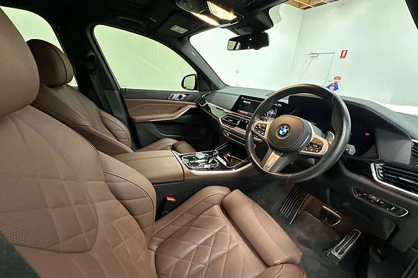 2022 BMW X5 xDrive30d M Sport G05