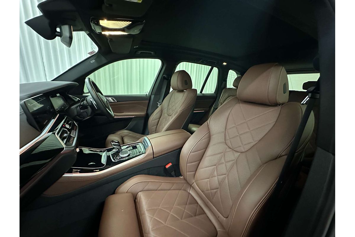 2022 BMW X5 xDrive30d M Sport G05