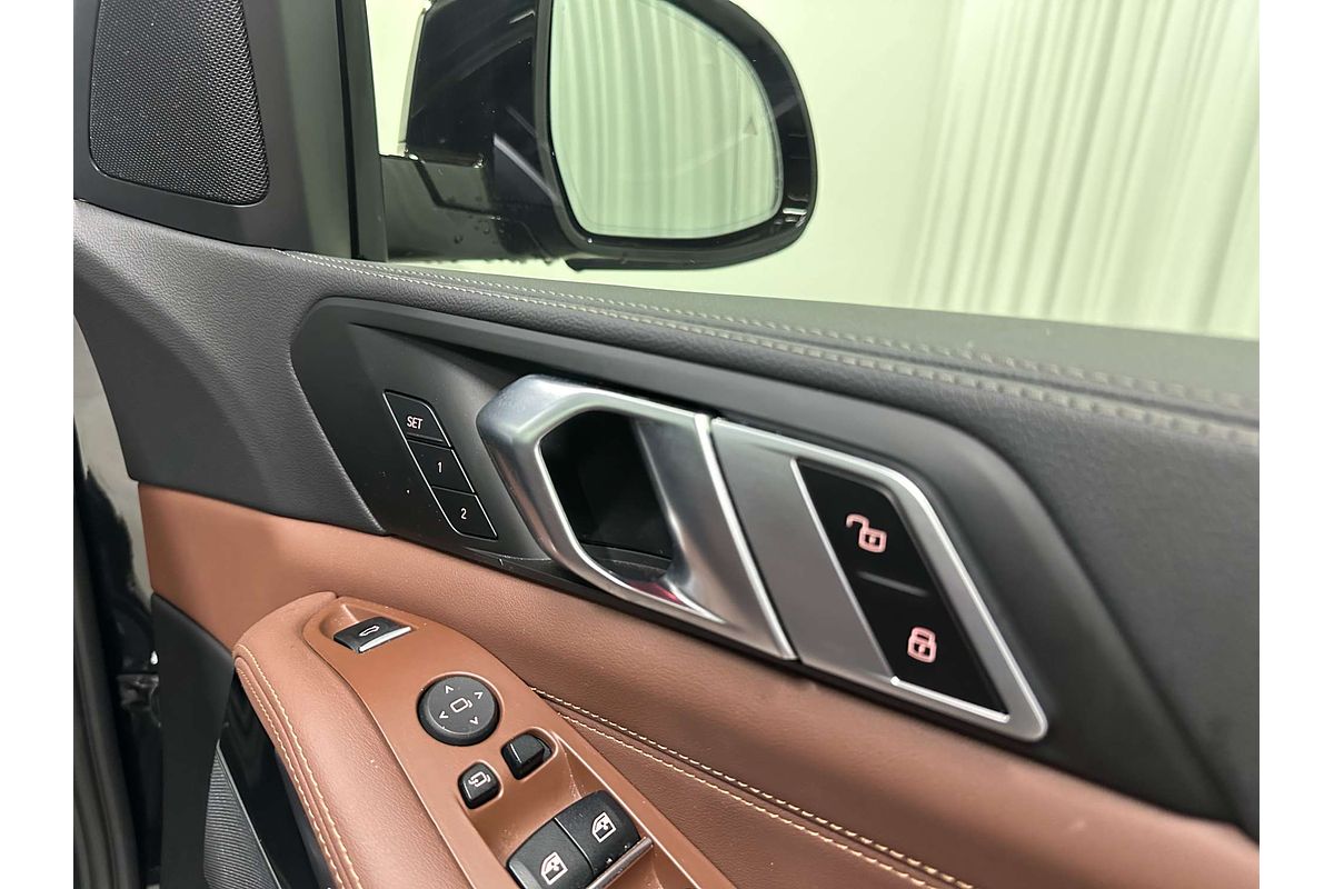 2022 BMW X5 xDrive30d M Sport G05
