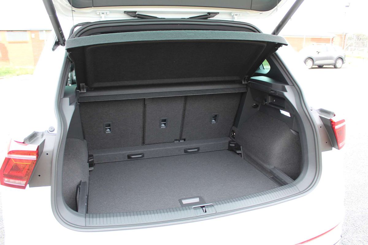 2024 Volkswagen Tiguan 162TSI R-Line 5N