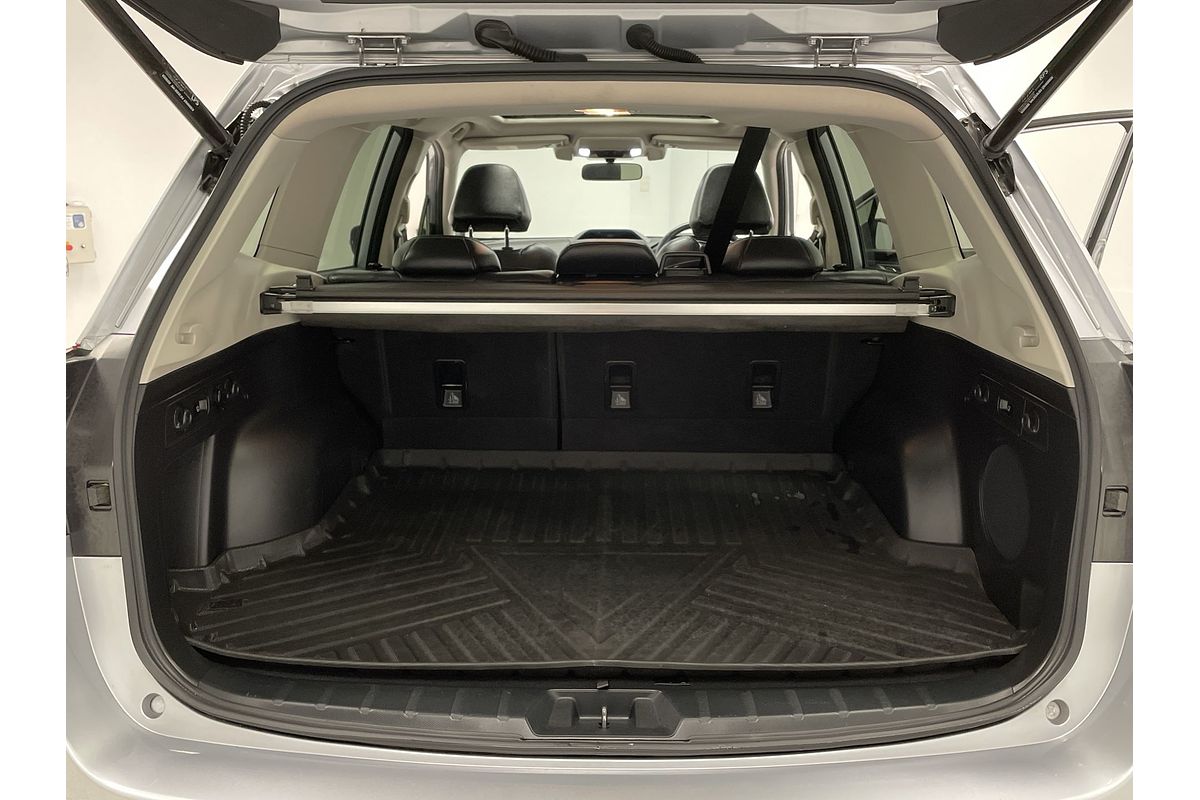 2019 Subaru Forester 2.5i-S S5