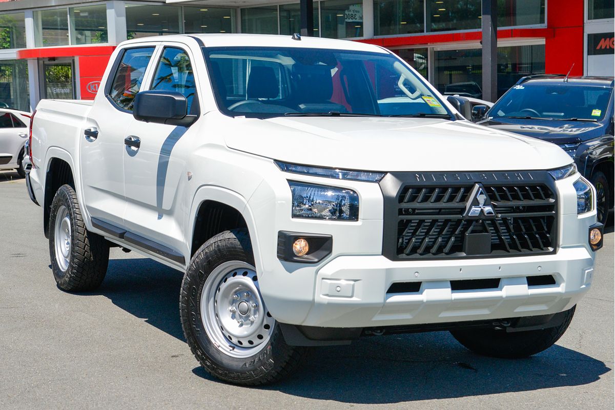 2024 Mitsubishi Triton GLX MV 4X4