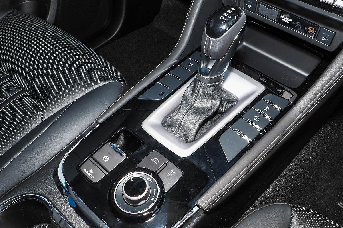2024 Isuzu MU-X LS-T
