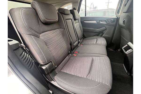 2023 Isuzu MU-X LS-M