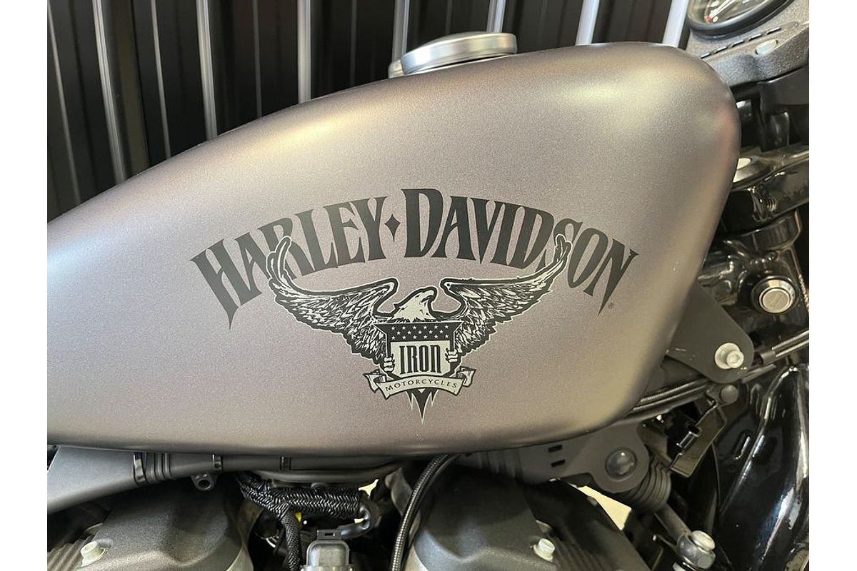 2015 Harley-Davidson SPORTSTER 16 IRON 883
