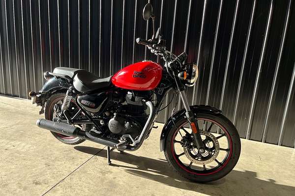 2022 Royal Enfield METEOR 350