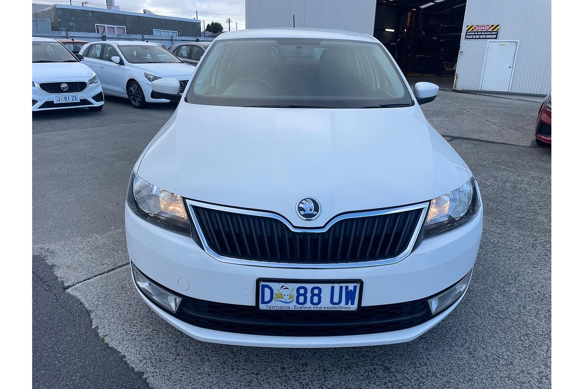 2013 ŠKODA Rapid Elegance NH