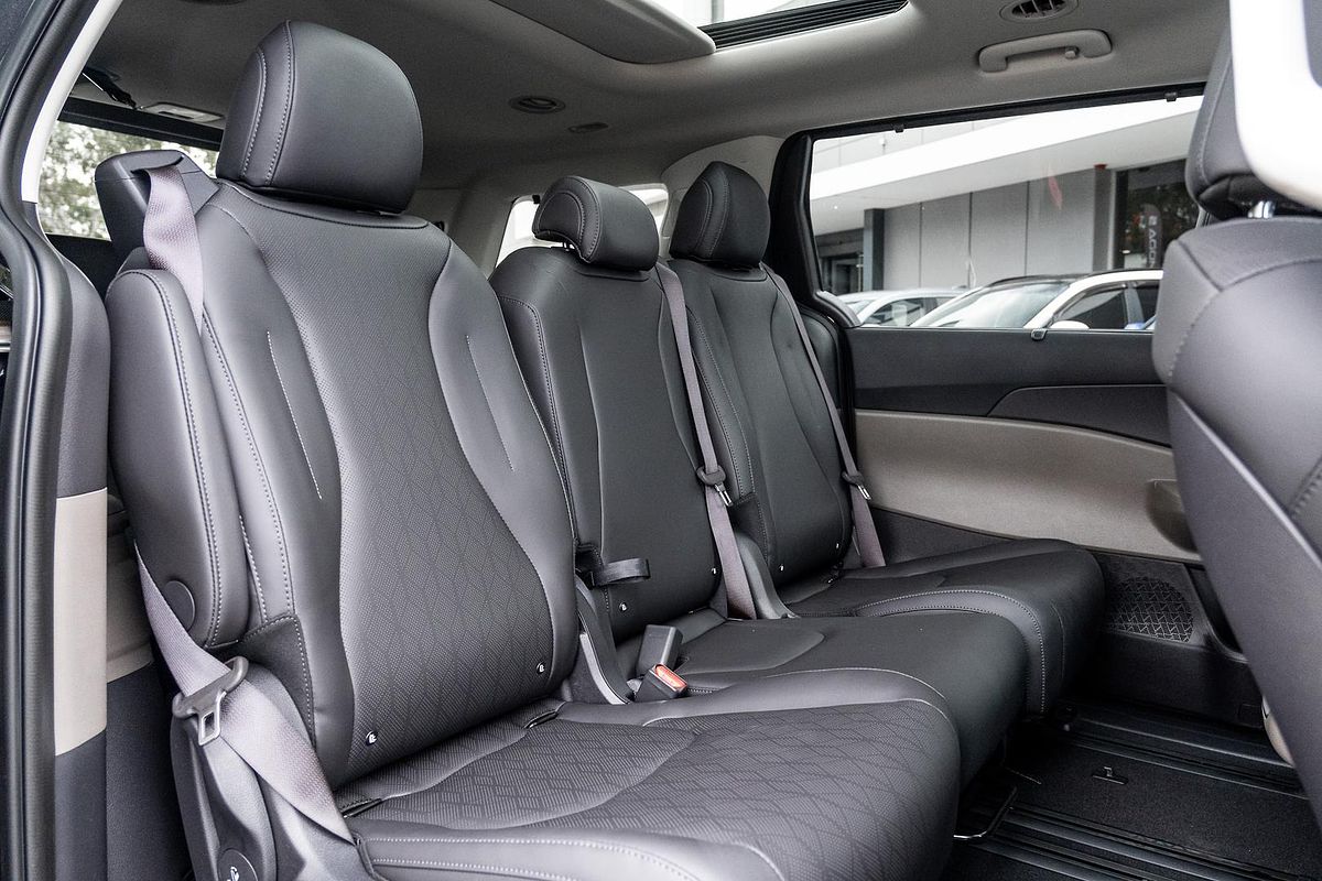 2025 Kia Carnival GT-Line Lite KA4 PE