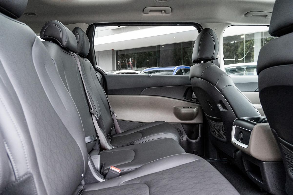 2025 Kia Carnival GT-Line Lite KA4 PE