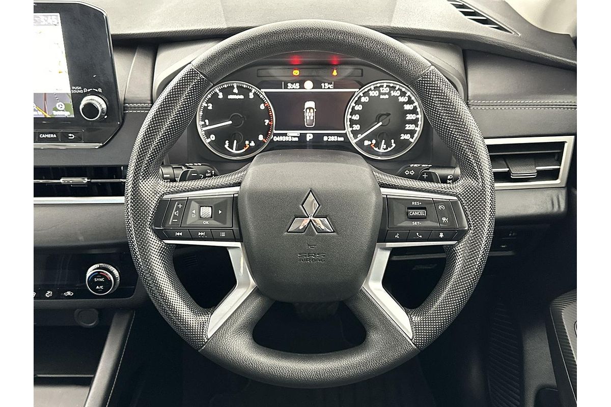 2022 Mitsubishi Outlander ES ZM