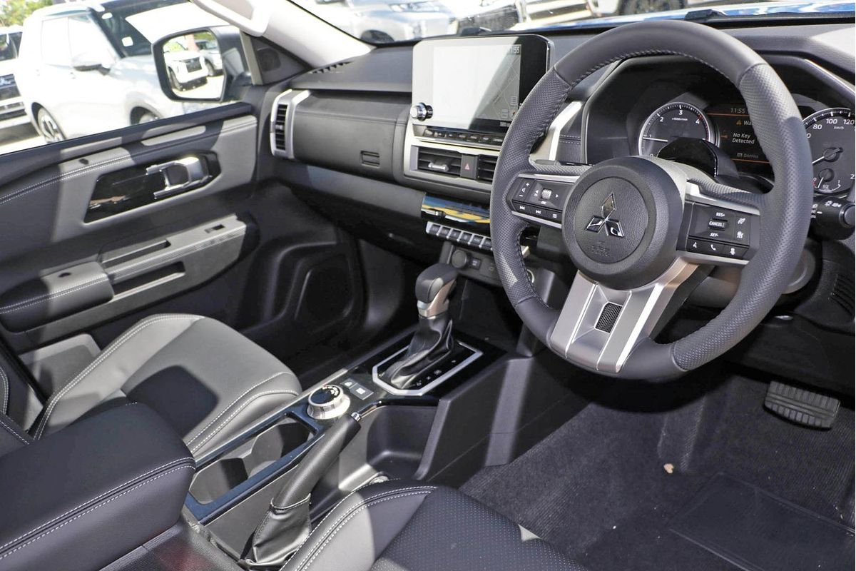2024 Mitsubishi Triton GLS MV 4X4