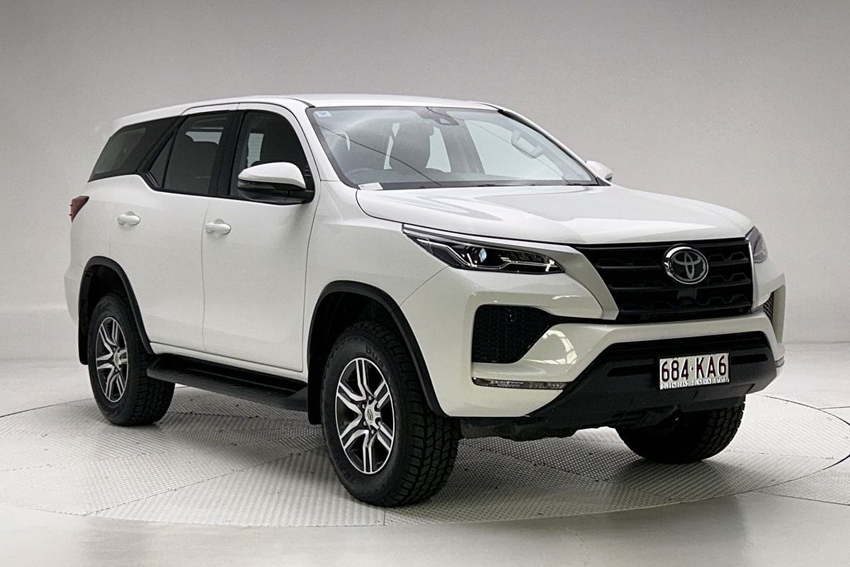 2022 Toyota Fortuner GX GUN156R